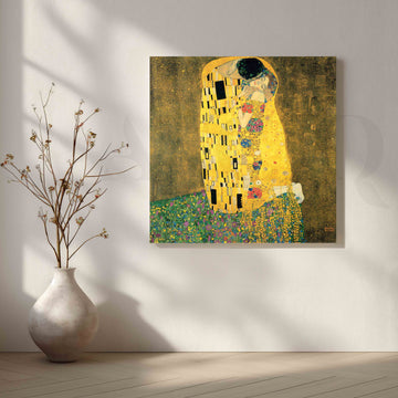 Gustav Klimt The Kiss Canvas Artwork – Asha Art Studio