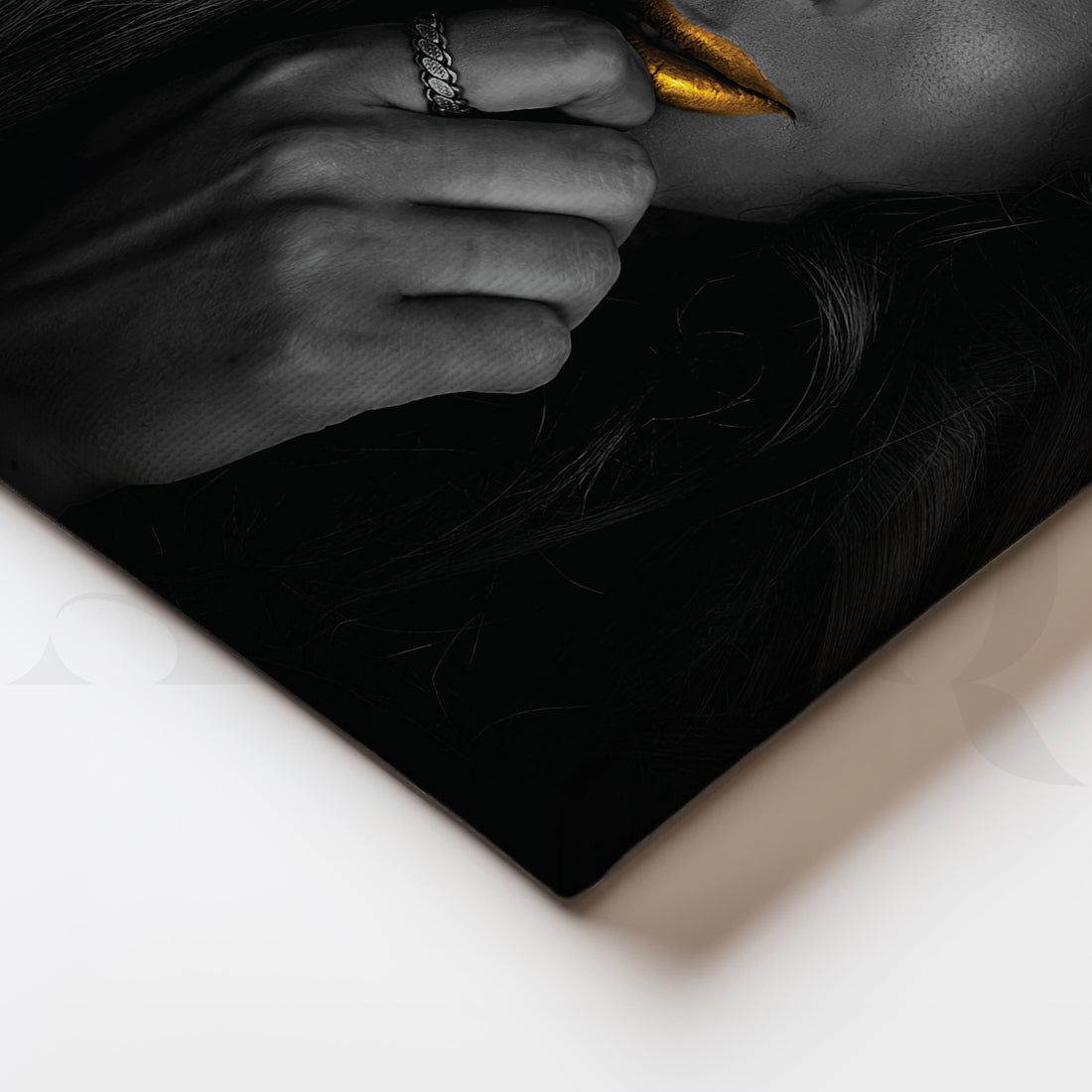 Gilded Elegance Canvas Artwork – Asha Art Studio